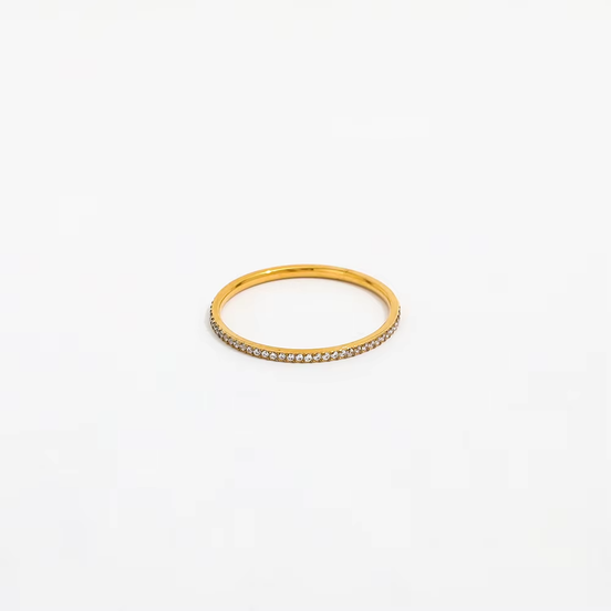 Nina – Pavé Crystal Ring