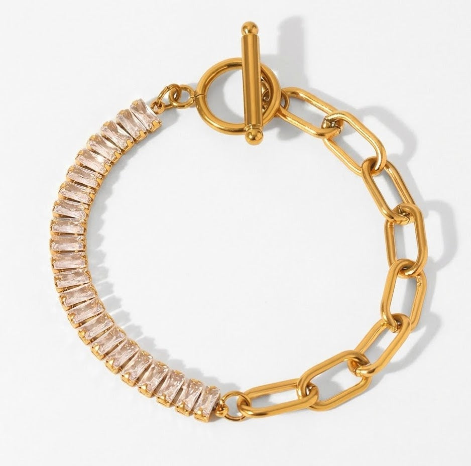 Chiara - Crystal Toggle Bracelet