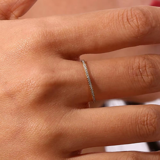 Nina – Pavé Crystal Ring